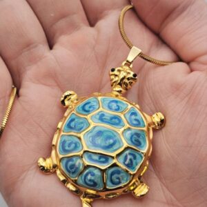 Stainless steel turtle necklace