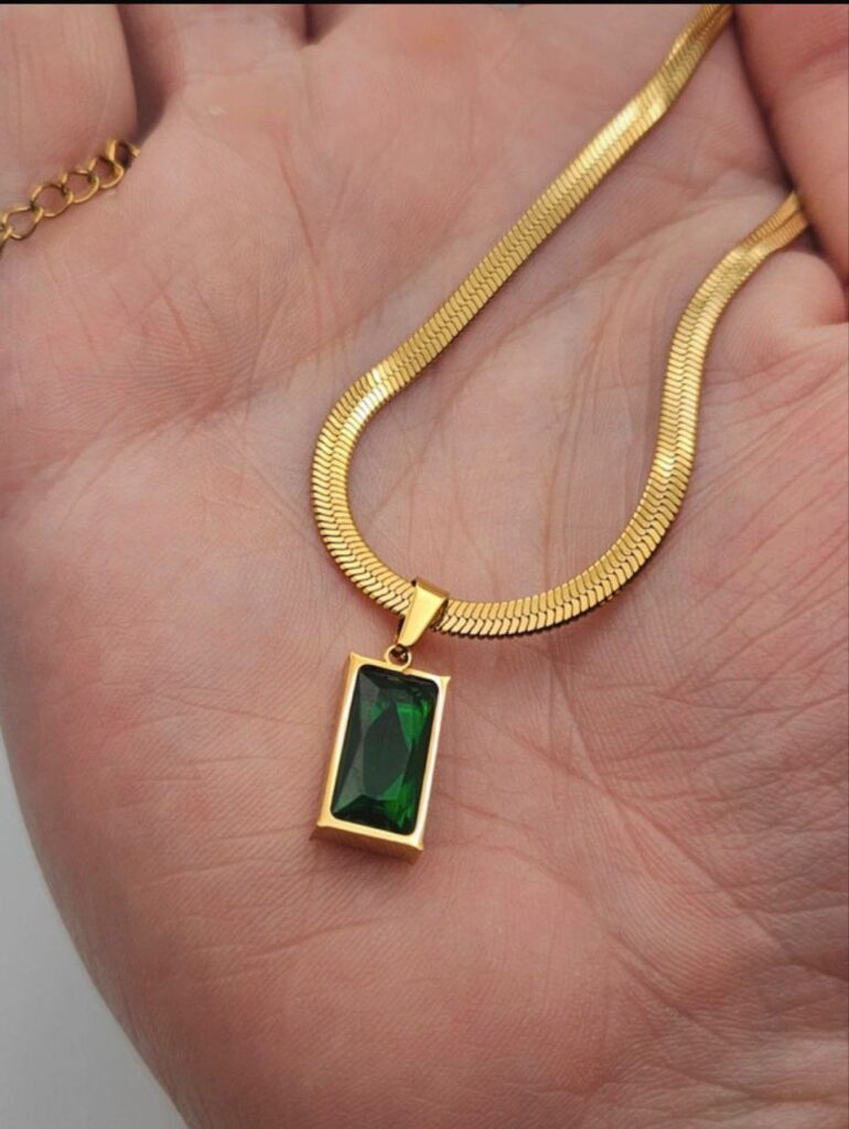 stainless steel green diamond necklace