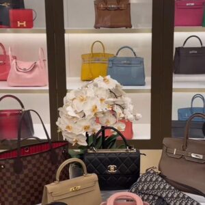 women hand bags